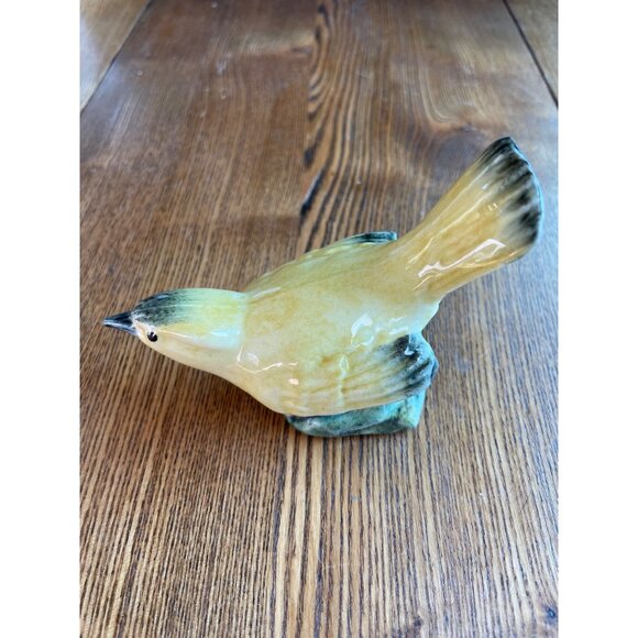 Vintage Stangl Pottery Yellow Bird Figurine #3592 Hand Painted Ceramic - Picture 5 of 7
